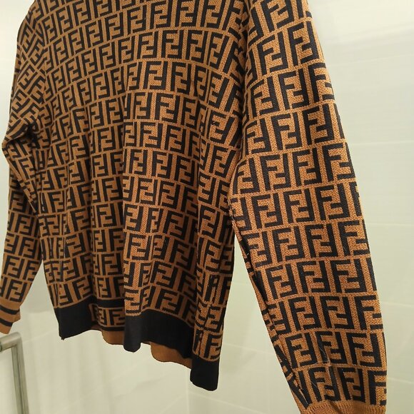 Fendi Monogram Crewneck Knit Top - Picture 5 of 8